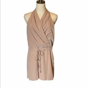 Wren & Willa Beige Shorts Romper size S Wrap V-Neck